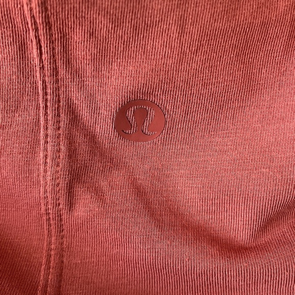 Lululemon Cotton Lycra Stretch Brick Short Sleeve Crop Tie Front Top - Picture 7 of 7